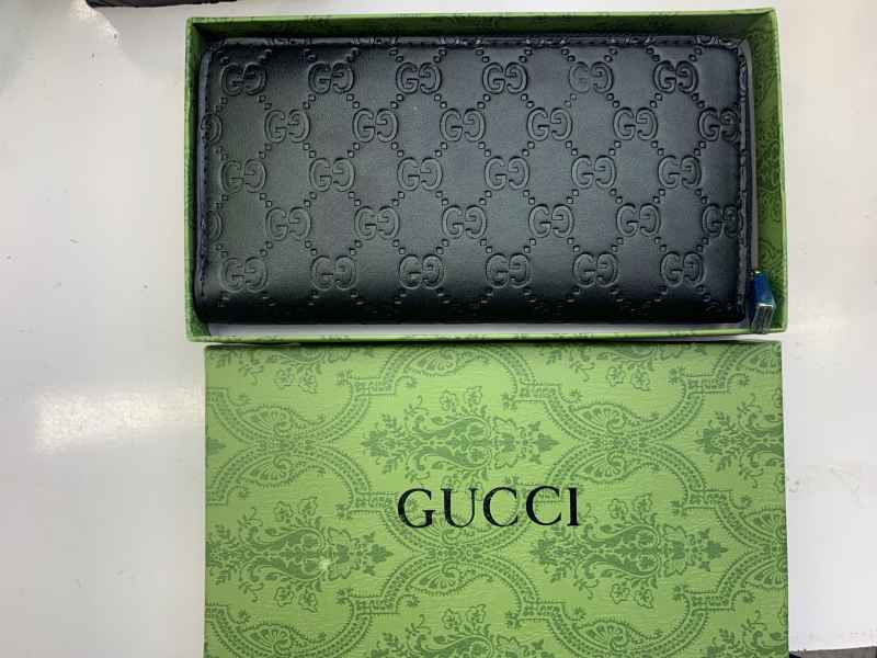 gucci wallets