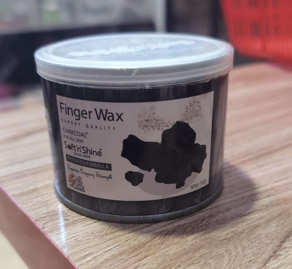 soft and shinr finger wax