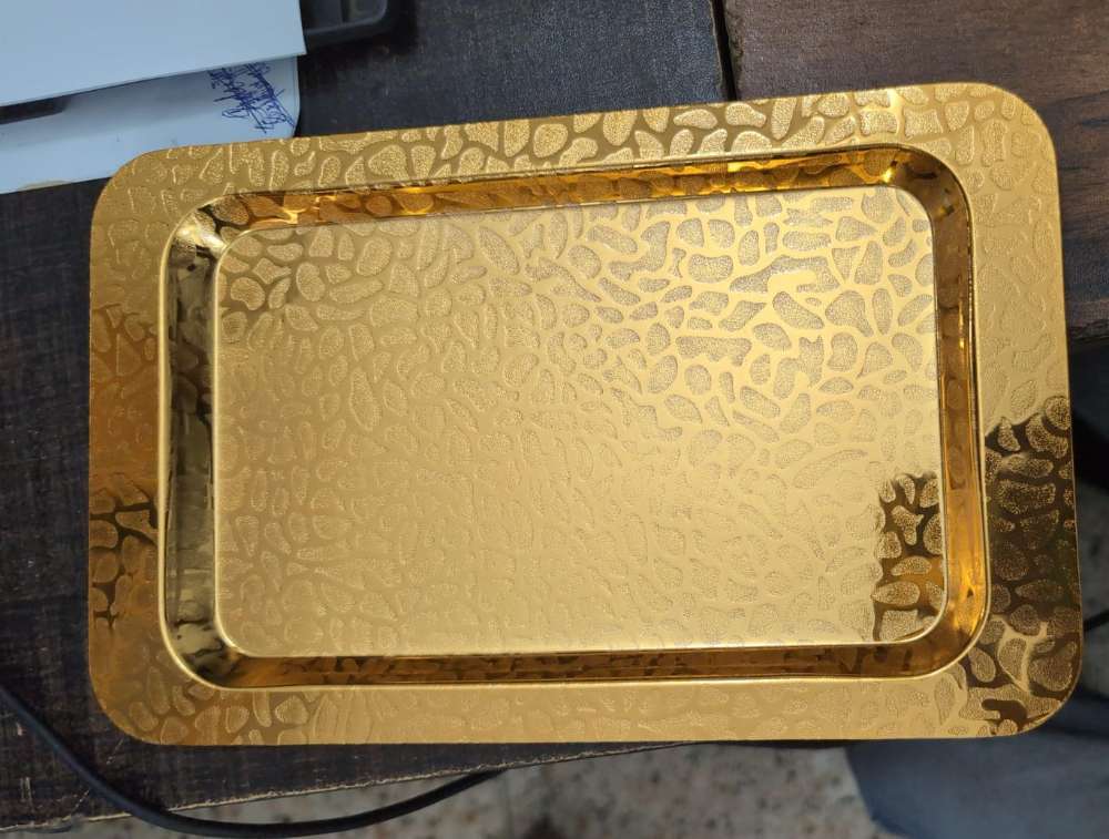 GOLDEN METAL TRAY