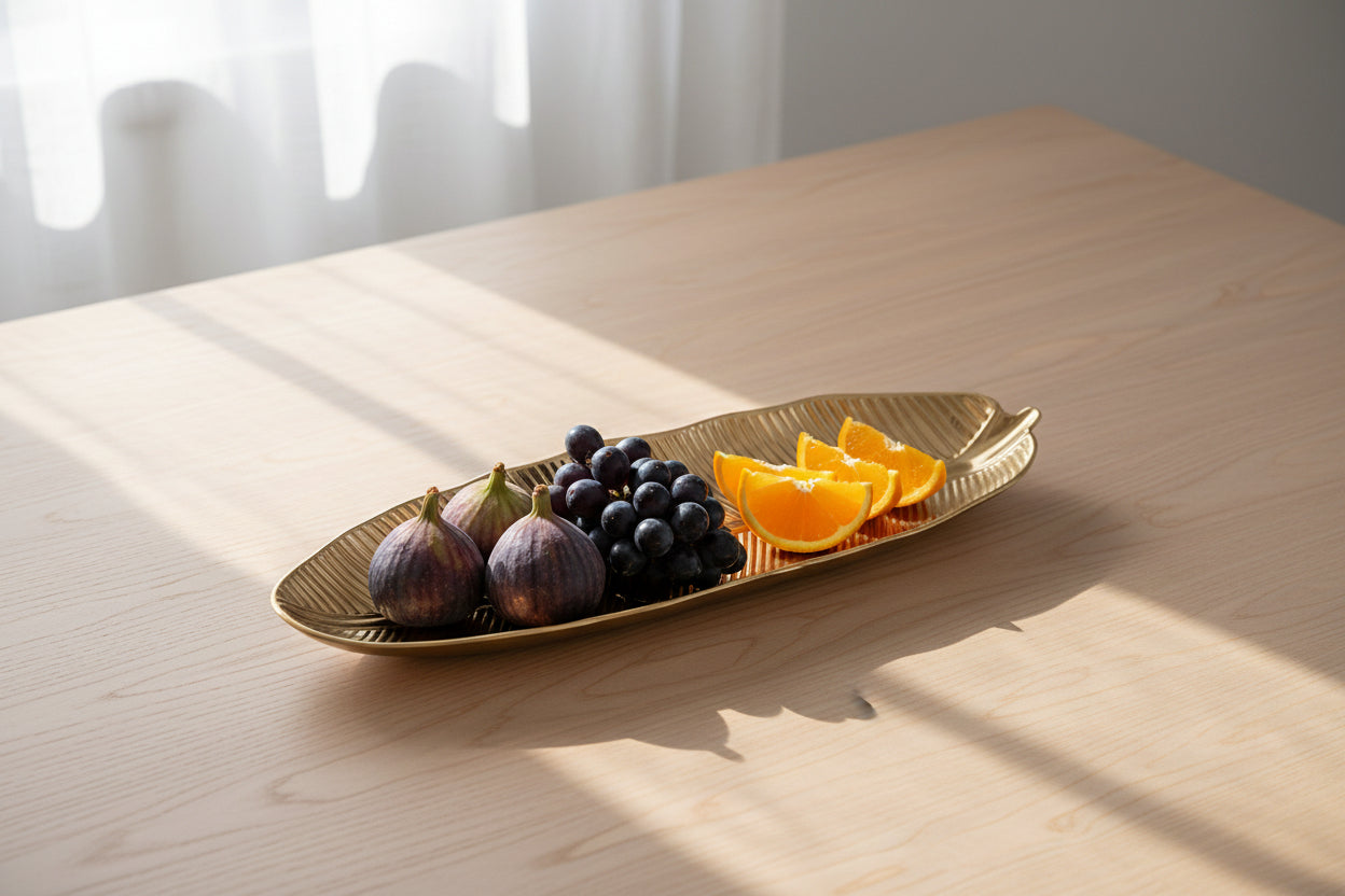 Luxury Gold Banana Leaf Decorative Tray – Elegant Metal Serving Platter & Centerpiece