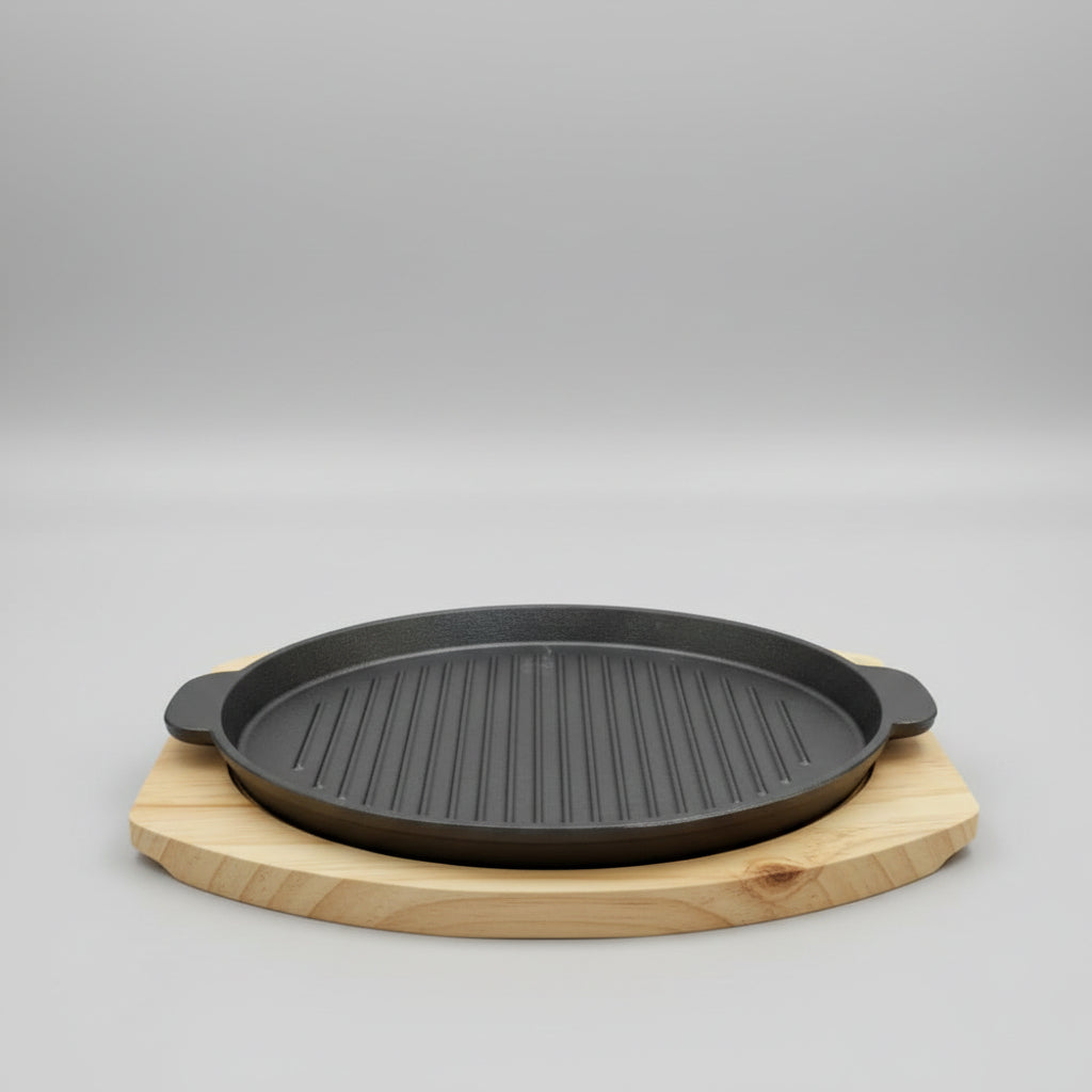 Cast Iron Round Sizzler Plate with Wooden Underliner Base