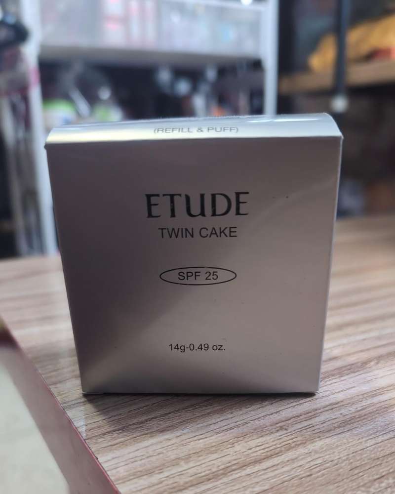 etude twin cake