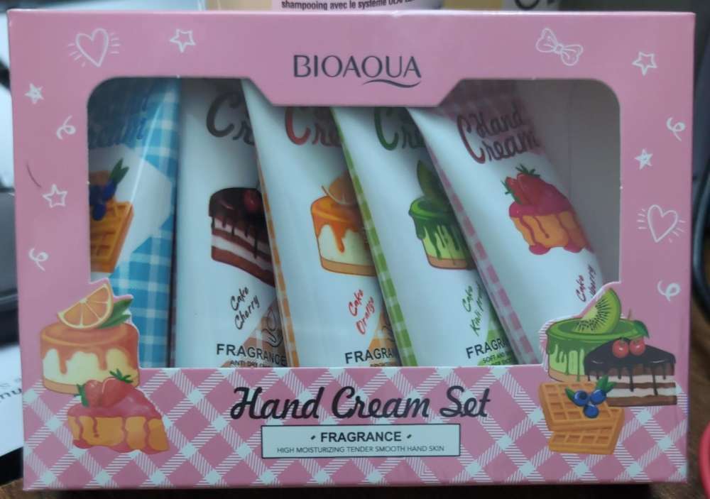 5 PCS BIOAQUA HAND CREAM SET